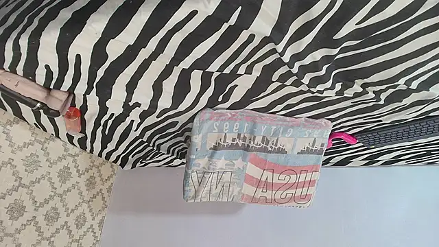 Chantal taylor  online show from February 2025 03:09:01 PM