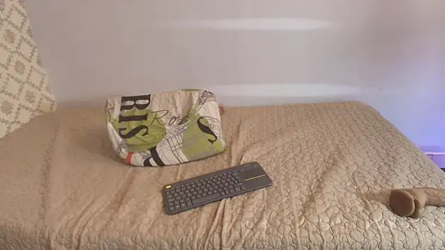 Chantal taylor  online show from February 2025 06:20:02 PM