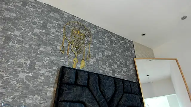 Snapshot of JuliaRose_ks chatting on November 2025 07:34:01 PM JuliaRose ks online show from November 2025 07:34:01 PM