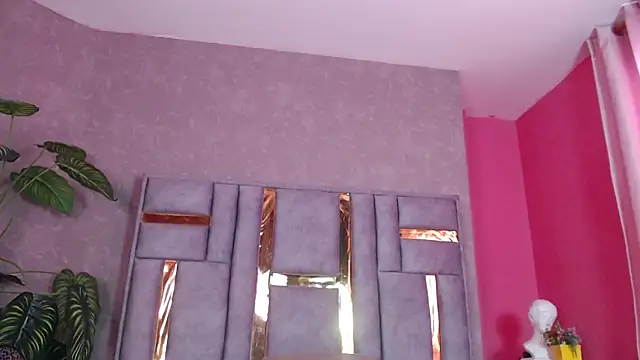 Snapshot of JuliaRose_ks chatting on November 2025 12:15:02 PM JuliaRose ks online show from November 2025 12:15:02 PM