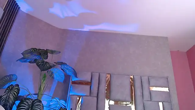 Snapshot of JuliaRose_ks chatting on November 2025 01:36:02 PM JuliaRose ks online show from November 2025 01:36:02 PM