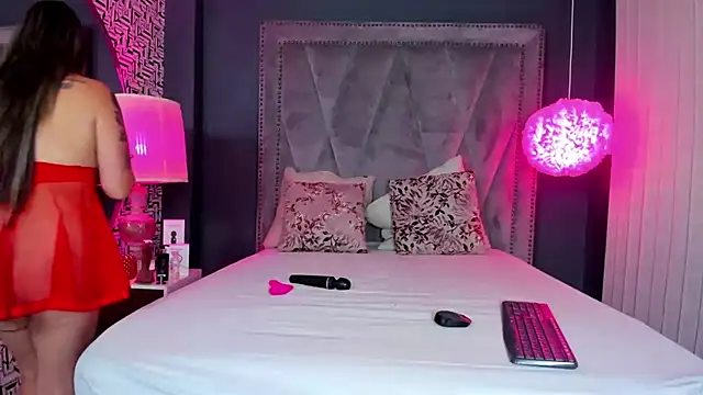 Snapshot of Hotsamantamature chatting on February 2025 07:36:01 PM Hotsamantamature online show from February 2025 07:36:01 PM