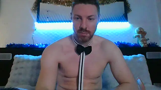 Snapshot of Fit4fun24 chatting on December 2025 07:29:02 PM Fit4fun24 online show from December 2025 07:29:02 PM