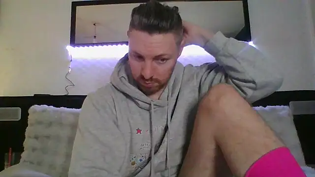 Snapshot of Fit4fun24 chatting on January 2026 06:33:01 PM Fit4fun24 online show from January 2026 06:33:01 PM