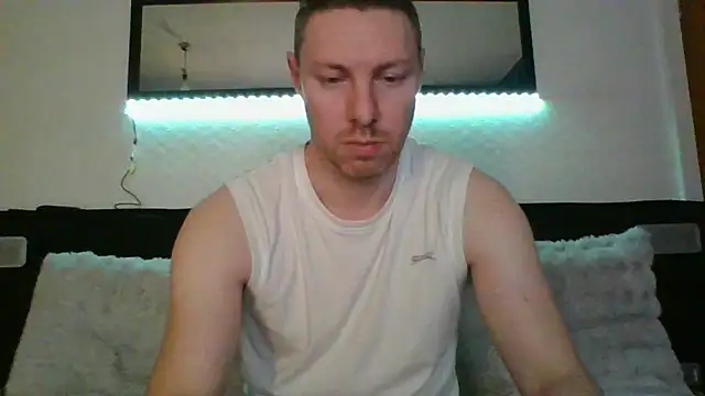Snapshot of Fit4fun24 chatting on March 2026 07:18:02 PM Fit4fun24 online show from March 2026 07:18:02 PM