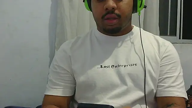 Mobtcreator23 online show from June 2026 03:17:01 AM