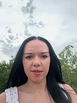 Snapshot of Vanesskaa chatting on June 2026 04:59:01 PM Vanesskaa online show from June 2026 04:59:01 PM