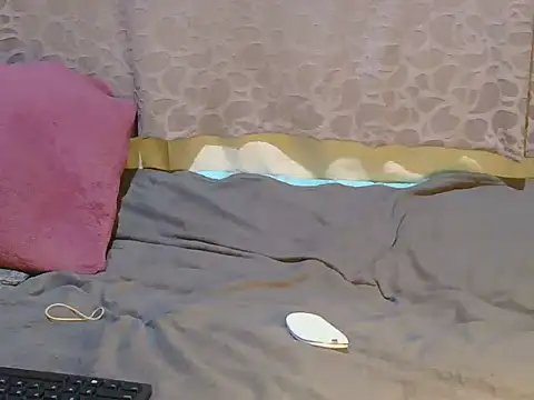 Snapshot of slim_girl02 chatting on November 2025 05:17:01 AM slim girl02 online show from November 2025 05:17:01 AM