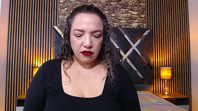 Snapshot of marie_hss chatting on November 2025 01:23:01 PM marie hss online show from November 2025 01:23:01 PM