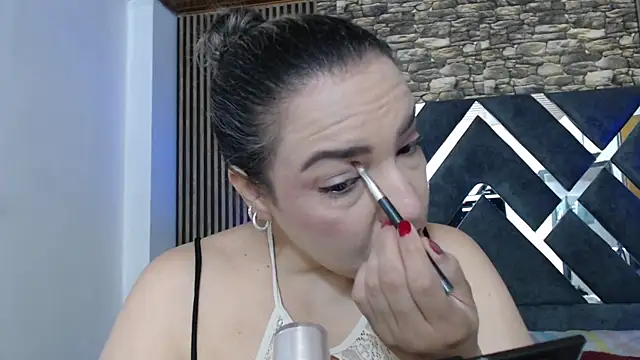 Snapshot of marie_hss chatting on December 2025 04:11:01 PM marie hss online show from December 2025 04:11:01 PM