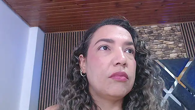 Snapshot of marie_hss chatting on December 2025 08:38:02 PM marie hss online show from December 2025 08:38:02 PM