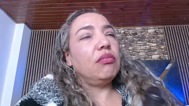 Snapshot of marie_hss chatting on January 2026 09:00:01 AM marie hss online show from January 2026 09:00:01 AM