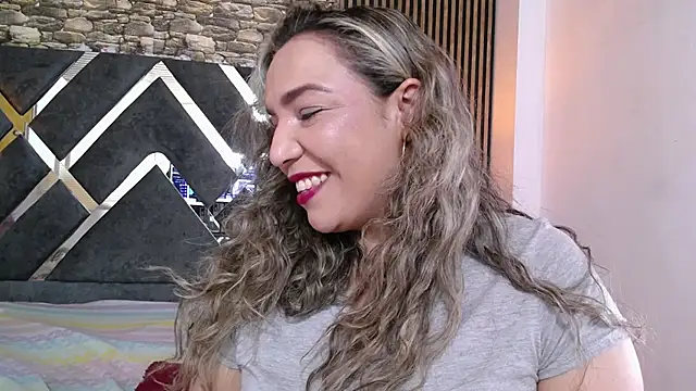 Snapshot of marie_hss chatting on February 2026 07:53:02 PM marie hss online show from February 2026 07:53:02 PM