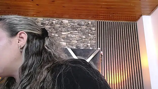 Snapshot of marie_hss chatting on February 2026 08:07:02 PM marie hss online show from February 2026 08:07:02 PM