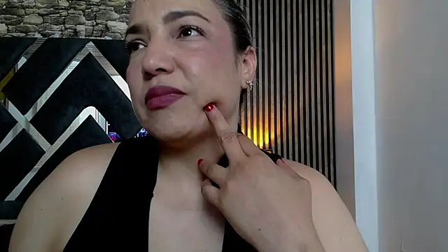 marie hss online show from March 2026 08:04:01 PM