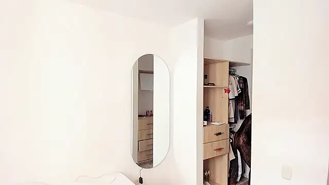 rose scottt online show from November 2025 02:53:02 PM