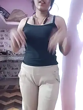 Snapshot of Bittu-rani chatting on December 2024 12:45:02 PM Bittu-rani online show from December 2024 12:45:02 PM