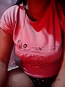 Snapshot of Bittu-rani chatting on January 2025 10:11:02 PM Bittu-rani online show from January 2025 10:11:02 PM