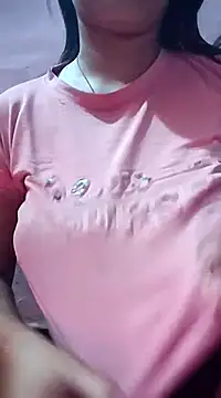 Snapshot of Bittu-rani chatting on January 2025 03:11:01 PM Bittu-rani online show from January 2025 03:11:01 PM