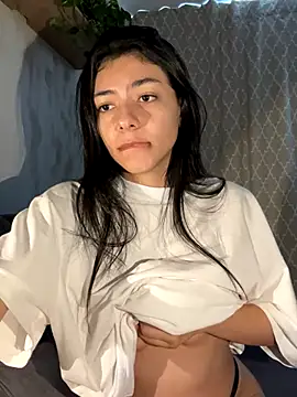 Snapshot of Liissa_cute_ chatting on September 2025 08:12:02 PM Liissa cute online show from September 2025 08:12:02 PM