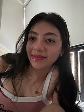 Snapshot of Liissa_cute_ chatting on November 2025 07:25:02 PM Liissa cute online show from November 2025 07:25:02 PM