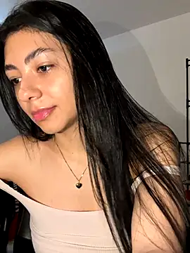 Snapshot of Liissa_cute_ chatting on December 2025 07:53:02 PM Liissa cute online show from December 2025 07:53:02 PM