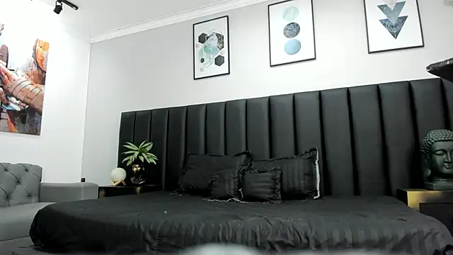 Snapshot of ANGEL_NICOLAS chatting on January 2025 08:25:02 PM ANGEL NICOLAS online show from January 2025 08:25:02 PM