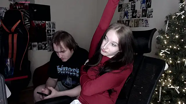 Snapshot of camcoupbang chatting on January 2025 10:41:02 PM camcoupbang online show from January 2025 10:41:02 PM