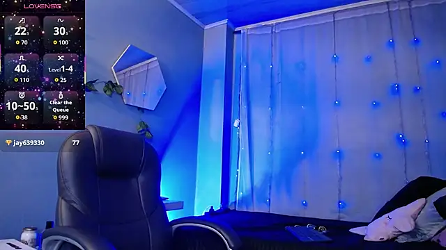 peyton golden1 online show from November 2025 03:30:02 AM