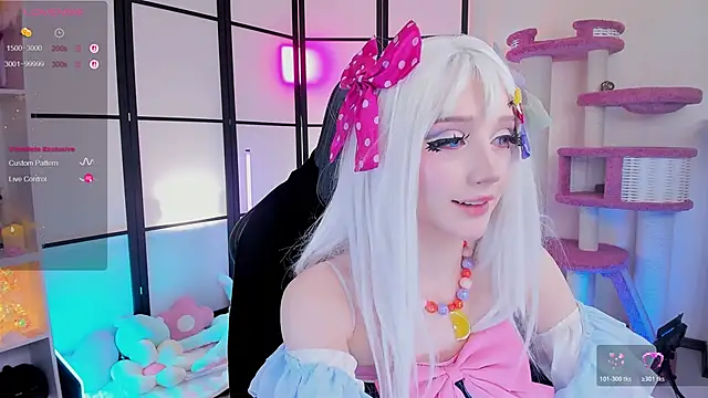 LilithLin online show from March 2026 07:27:01 PM