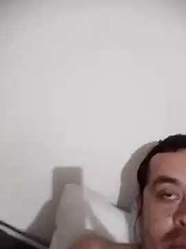 Snapshot of juanbenitez2 chatting on March 2025 11:08:02 AM juanbenitez2 online show from March 2025 11:08:02 AM