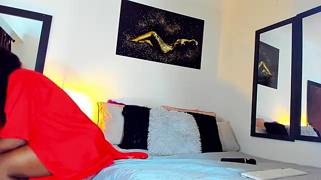 Snapshot of KimberlyBanks2 chatting on October 2025 03:18:01 PM KimberlyBanks2 online show from October 2025 03:18:01 PM