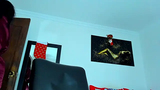 KimberlyBanks2 online show from December 2025 01:07:01 PM