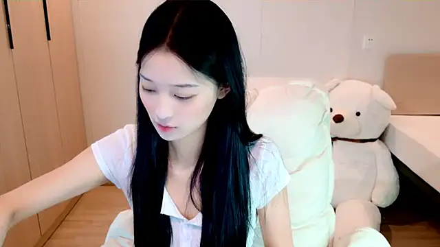 Snapshot of Xueb_J chatting on September 2025 07:19:01 AM Xueb J online show from September 2025 07:19:01 AM