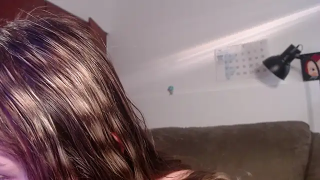 NEXT DOOR GIRL  online show from November 2025 09:59:01 PM