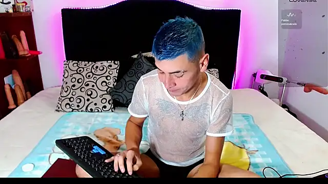  snopyy  online show from October 2025 04:12:01 AM