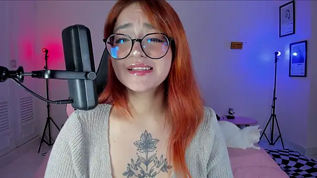 Snapshot of SweetJennaa chatting on January 2025 02:25:01 AM SweetJennaa online show from January 2025 02:25:01 AM