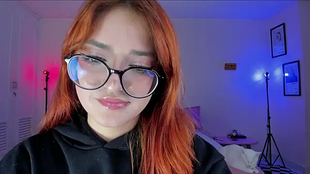 Snapshot of SweetJennaa chatting on January 2025 08:18:02 AM SweetJennaa online show from January 2025 08:18:02 AM