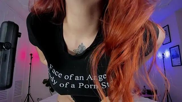 Snapshot of SweetJennaa chatting on January 2025 04:45:01 AM SweetJennaa online show from January 2025 04:45:01 AM