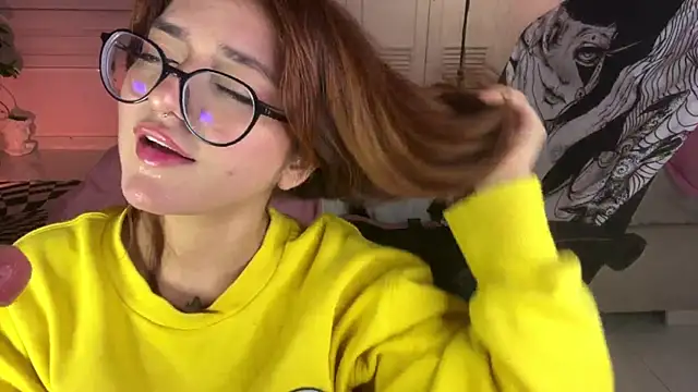 Snapshot of SweetJennaa chatting on March 2025 07:16:02 AM SweetJennaa online show from March 2025 07:16:02 AM