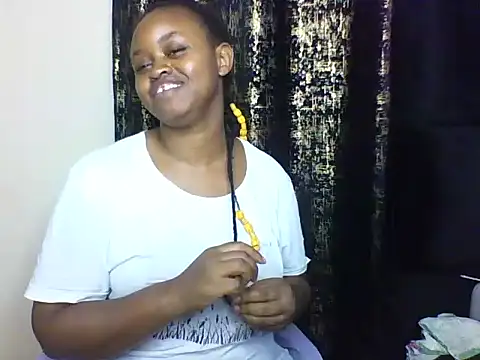 Snapshot of Candii_wet_ chatting on February 2025 08:50:02 AM Candii wet  online show from February 2025 08:50:02 AM