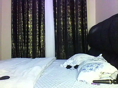 Snapshot of Candii_wet_ chatting on October 2025 06:41:01 PM Candii wet  online show from October 2025 06:41:01 PM