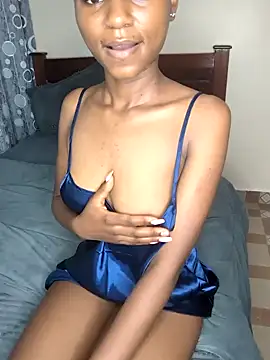 Snapshot of sweetgirlDora chatting on October 2025 12:51:02 AM sweetgirlDora online show from October 2025 12:51:02 AM