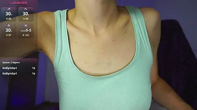 Snapshot of Miss__Bia chatting on September 2025 11:04:02 PM Miss Bia online show from September 2025 11:04:02 PM