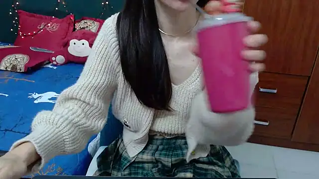 Snapshot of Cindy--Cici chatting on February 2025 04:24:02 AM Cindy--Cici online show from February 2025 04:24:02 AM