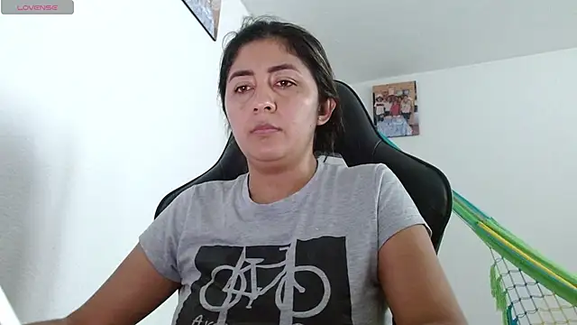 danna peterson1 online show from March 2026 08:13:02 PM