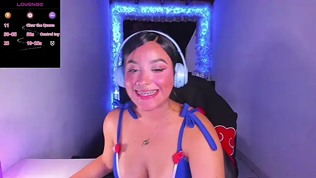 Snapshot of Mariana_Hasper_ chatting on December 2024 04:02:02 AM Mariana Hasper  online show from December 2024 04:02:02 AM