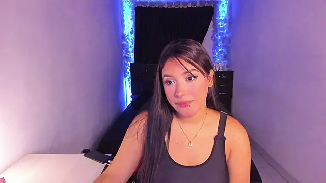 Snapshot of Mariana_Hasper_ chatting on February 2025 09:08:02 PM Mariana Hasper  online show from February 2025 09:08:02 PM