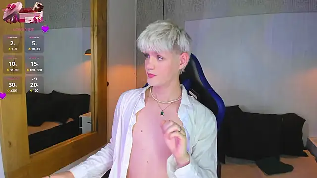 VladHellsing4 online show from March 2026 02:31:02 PM