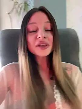 Snapshot of Kimsweet7 chatting on December 2024 06:02:01 PM Kimsweet7 online show from December 2024 06:02:01 PM